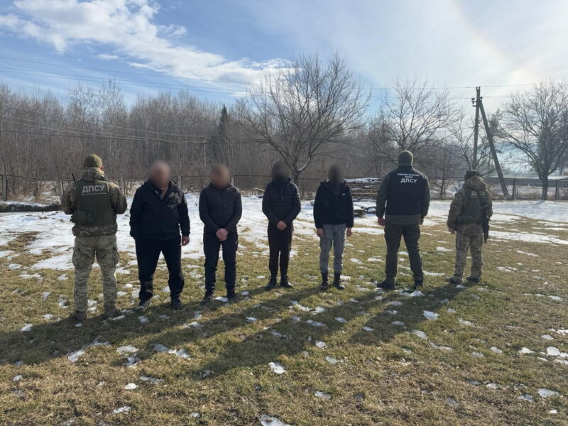 потрапити до румунії