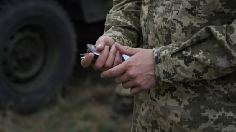 у кропивницькому кинув гранати