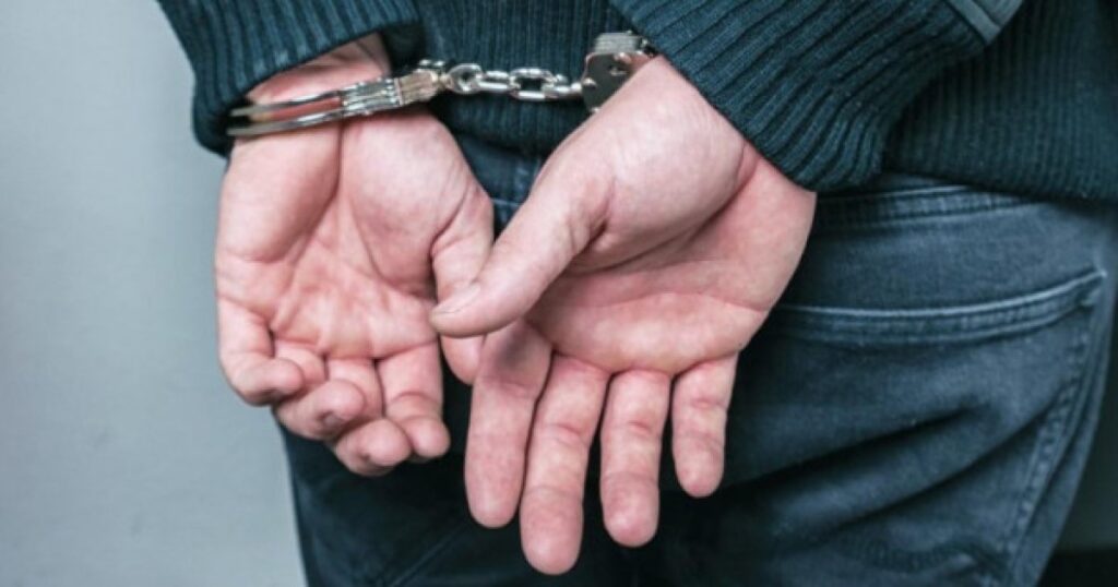 підозрюваного в умисному вбивстві