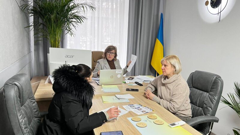 На Кіровоградщині учню травмували око олівцем