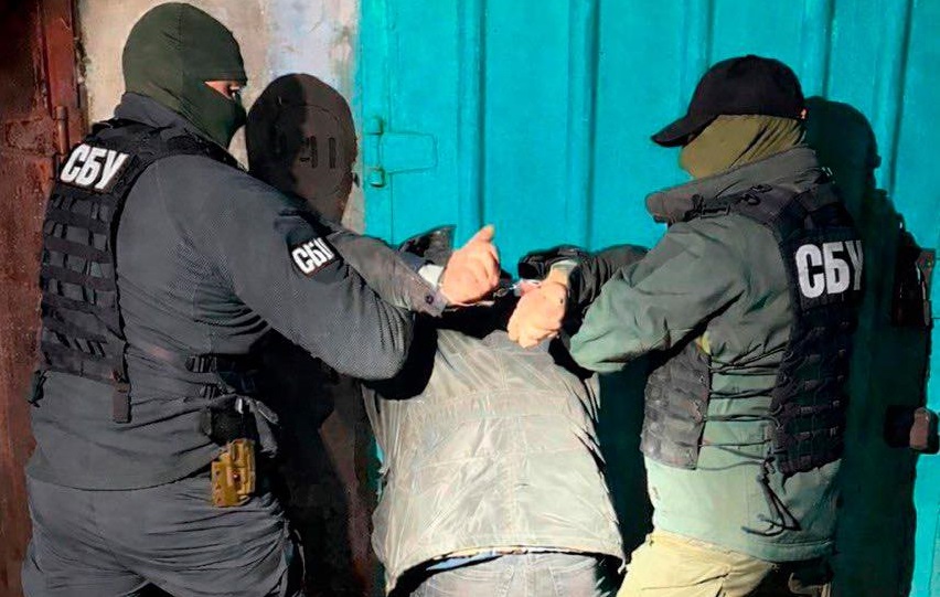Очільника міськради на Кіровоградщині викрили на вимаганні "відкатів"