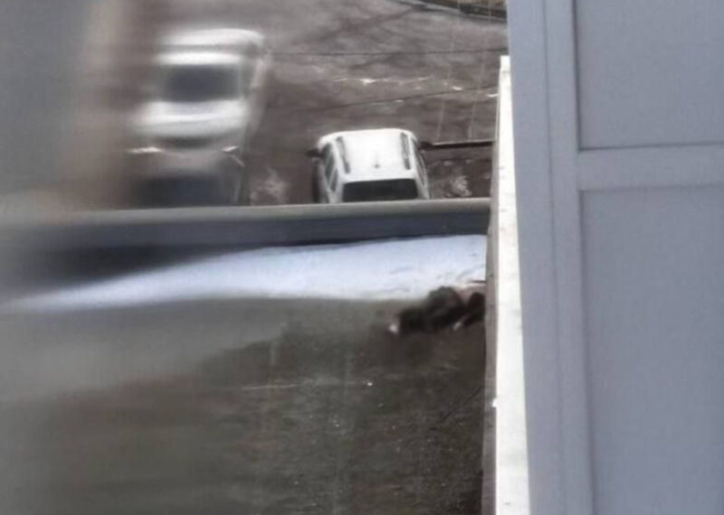 Вистрибнув з вікна чоловік у Кропивницькому