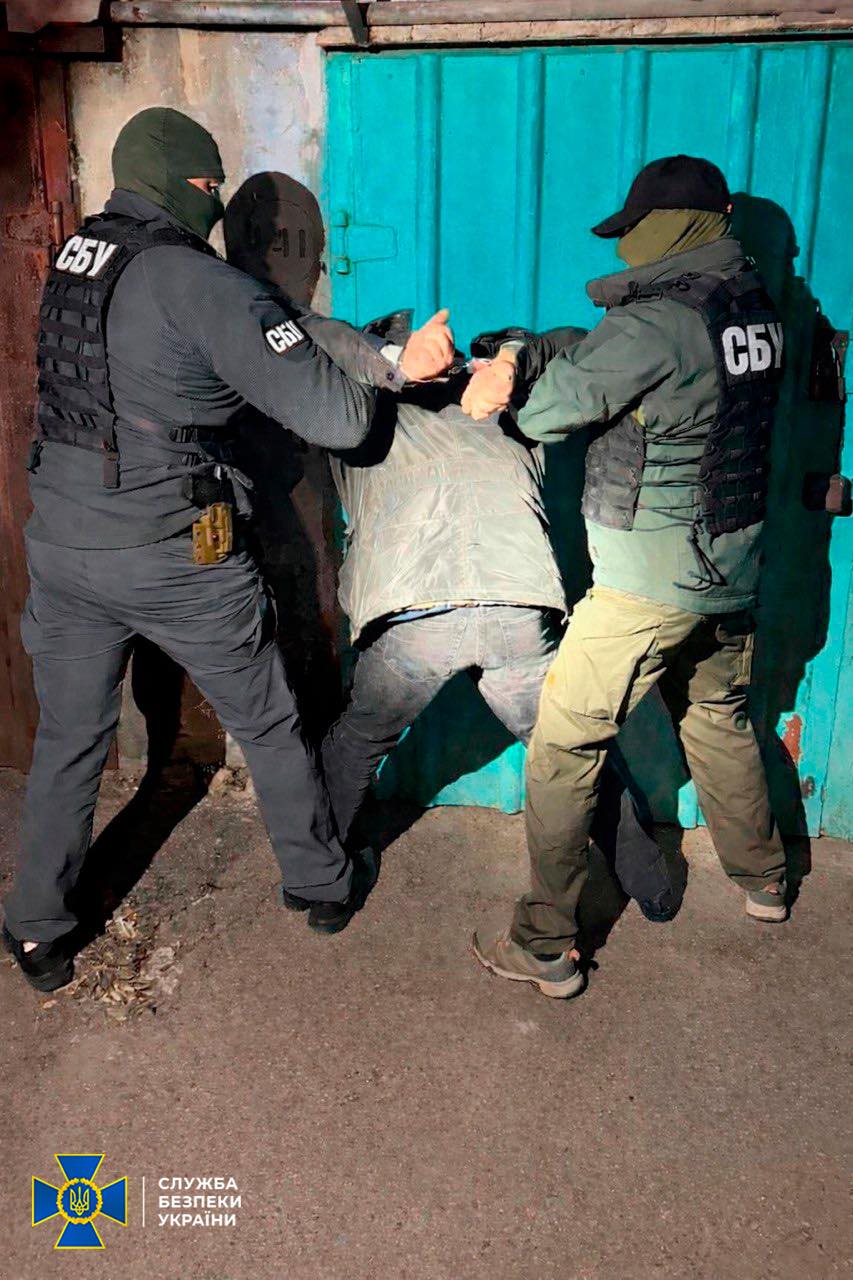 Очільника міськради на Кіровоградщині викрили на вимаганні "відкатів"
