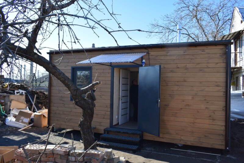 У Кропивницькому встановили третій модульний будинок