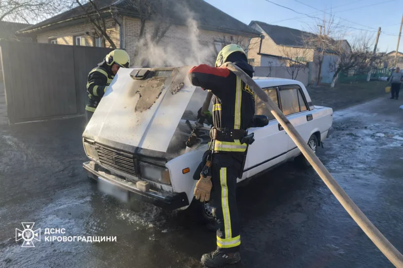 У Гайвороні горів легковик