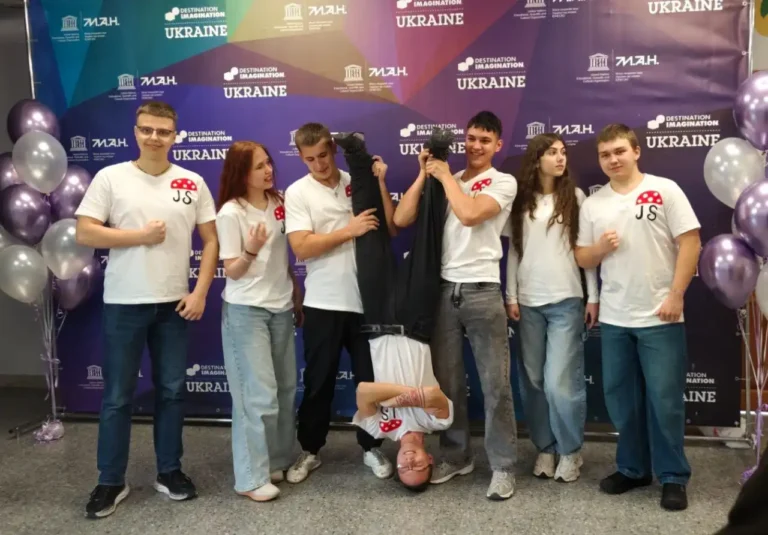 Кропивницька міськрада покриє частину витрат на поїздку учнів до США на олімпіаду з креативності