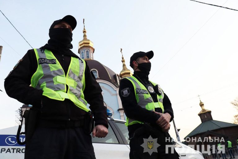 На Кіровоградщині біля храмів на Великдень чергуватимуть близько 500 правоохоронців