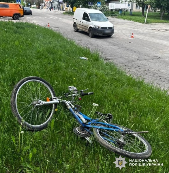 У селищі Новому у ДТП травмувався 10-річний велосипедист