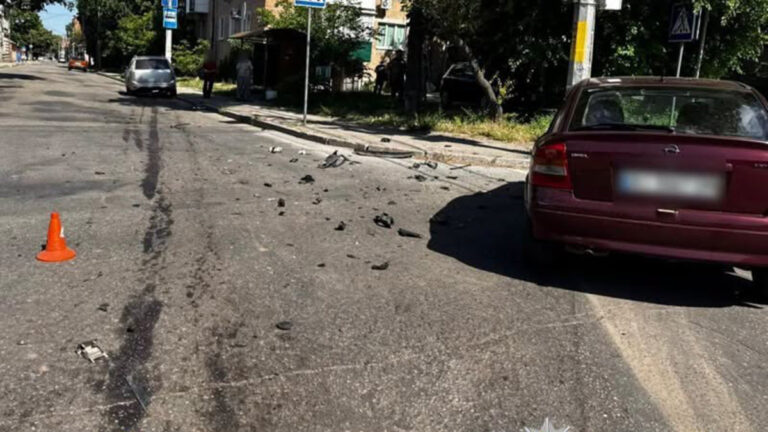 Прохав на "червоний": у Кропивницькому у ДТП травмувалися четверо людей