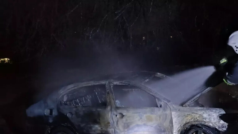 Спалив автівку дружини: у Світловодську судили чоловіка