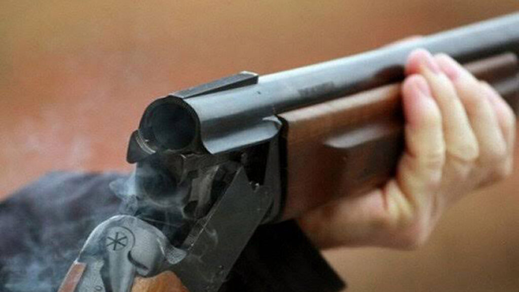 Стріляв у поліцейське авто: на Кіровоградщині судитимуть чоловіка