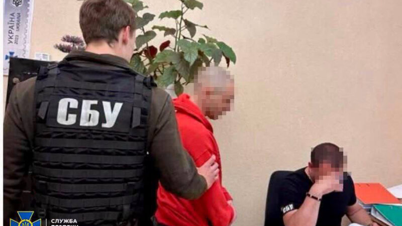 На Кіровоградщині затримали військового у СЗЧ, який реєстрував Starlink для ворога