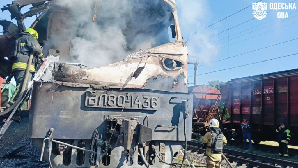 Двоє залізничників з Кіровоградщини загинули під час удару дрона рф по пасажирському потягу
