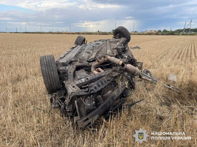На Кіровоградщині внаслідок зіткнення автівок травмувалися двоє людей