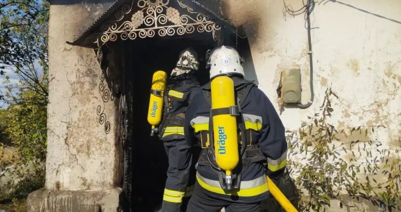 На Кіровоградщині на пожежі будинку загинула 66-річна жінка