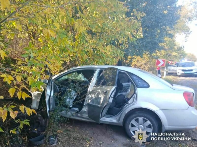 Смертельна аварія за участі вантажівки та легковика сталася в Олександрії